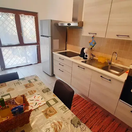 Comfy&cozy Flat In Center